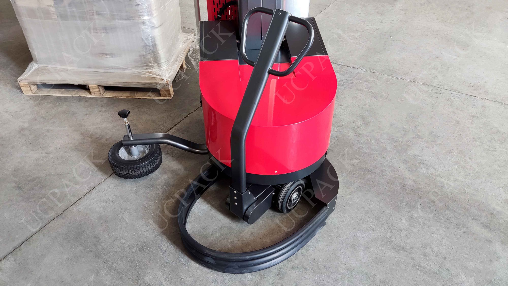 UCR-R600 Self Propelled Robot Pallet Stretch Wrapper
