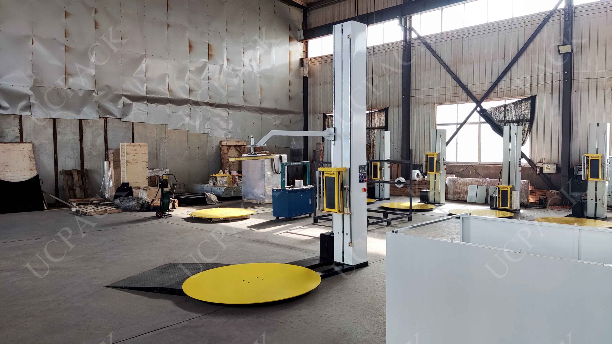 UCR-T1650D with Pneumatic Operated Top Presser