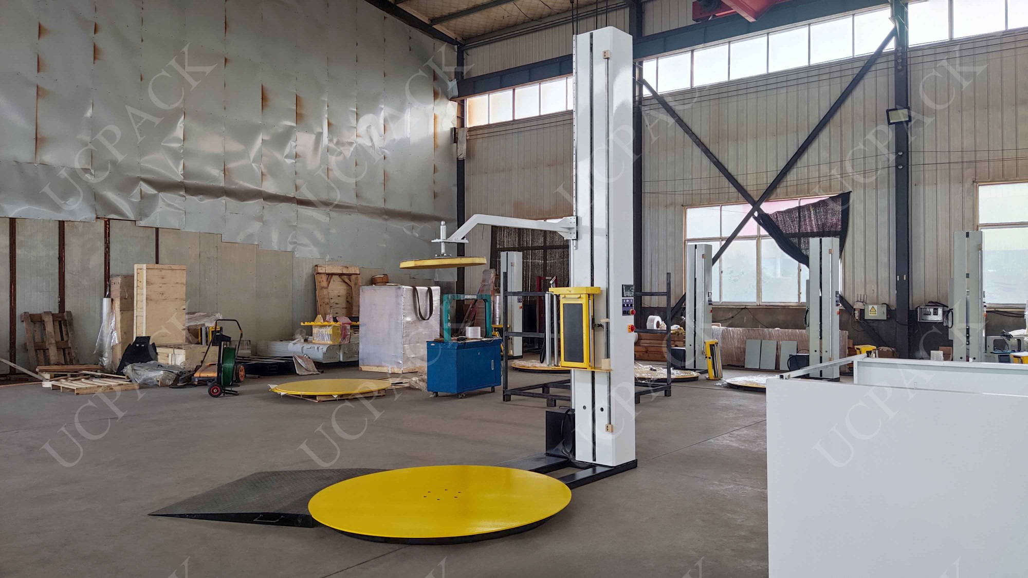 UCR-T1650D with Pneumatic Operated Top Presser