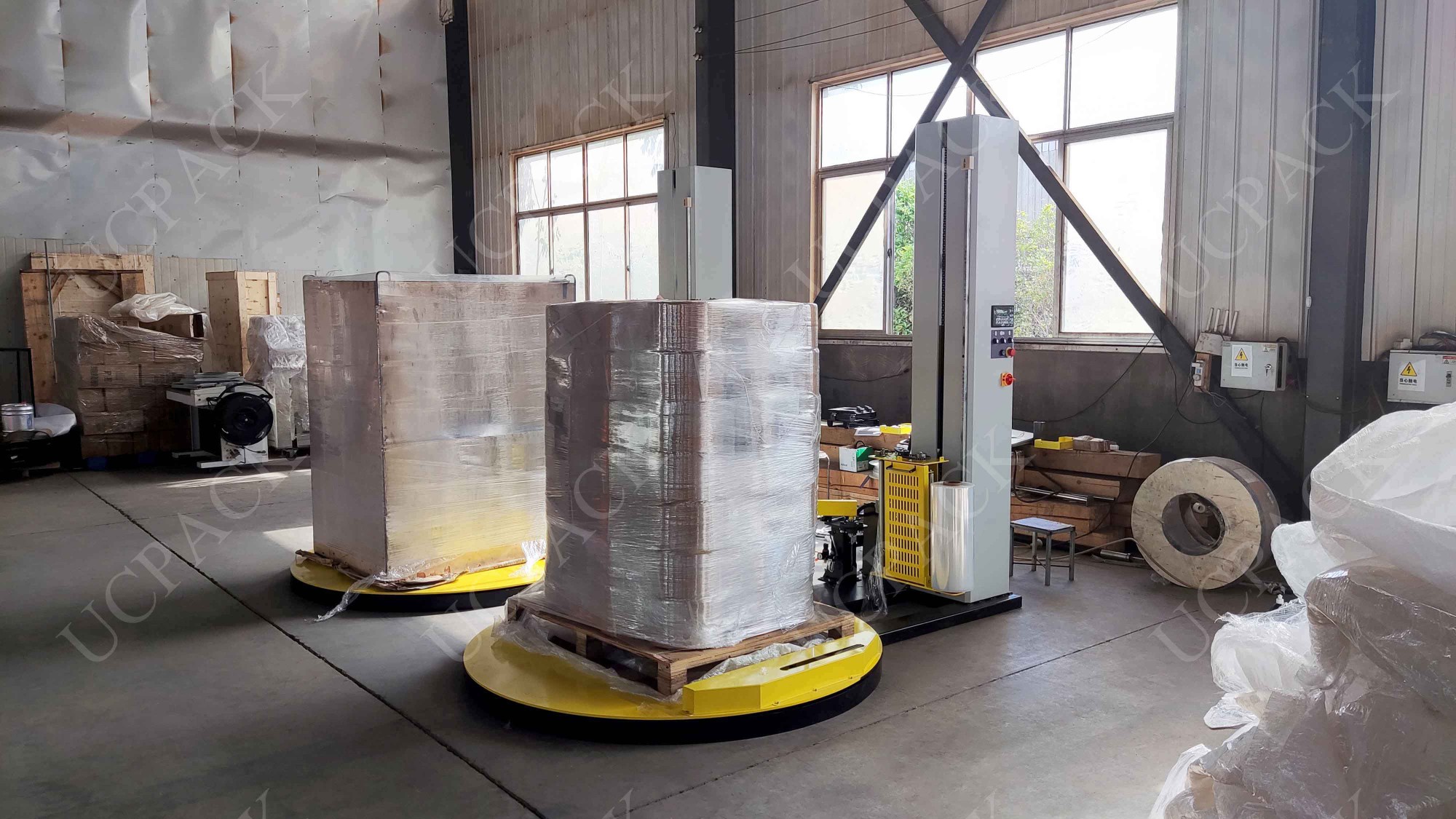 UCR-T1800Z with Auto Film Clamper & Cutter