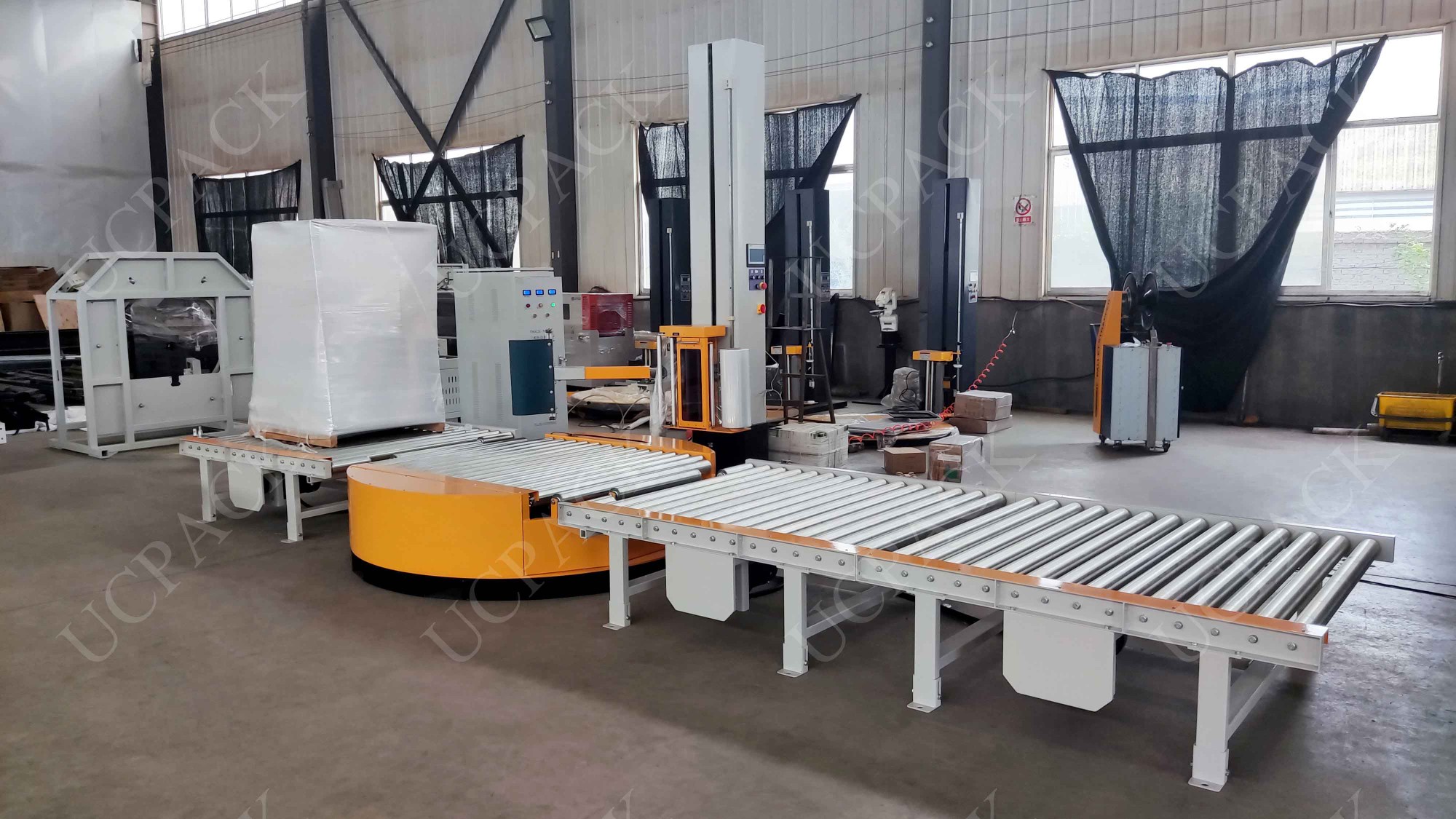 UCR-T2000A Fully Automatic Inline Pallet Stretch Wrapper