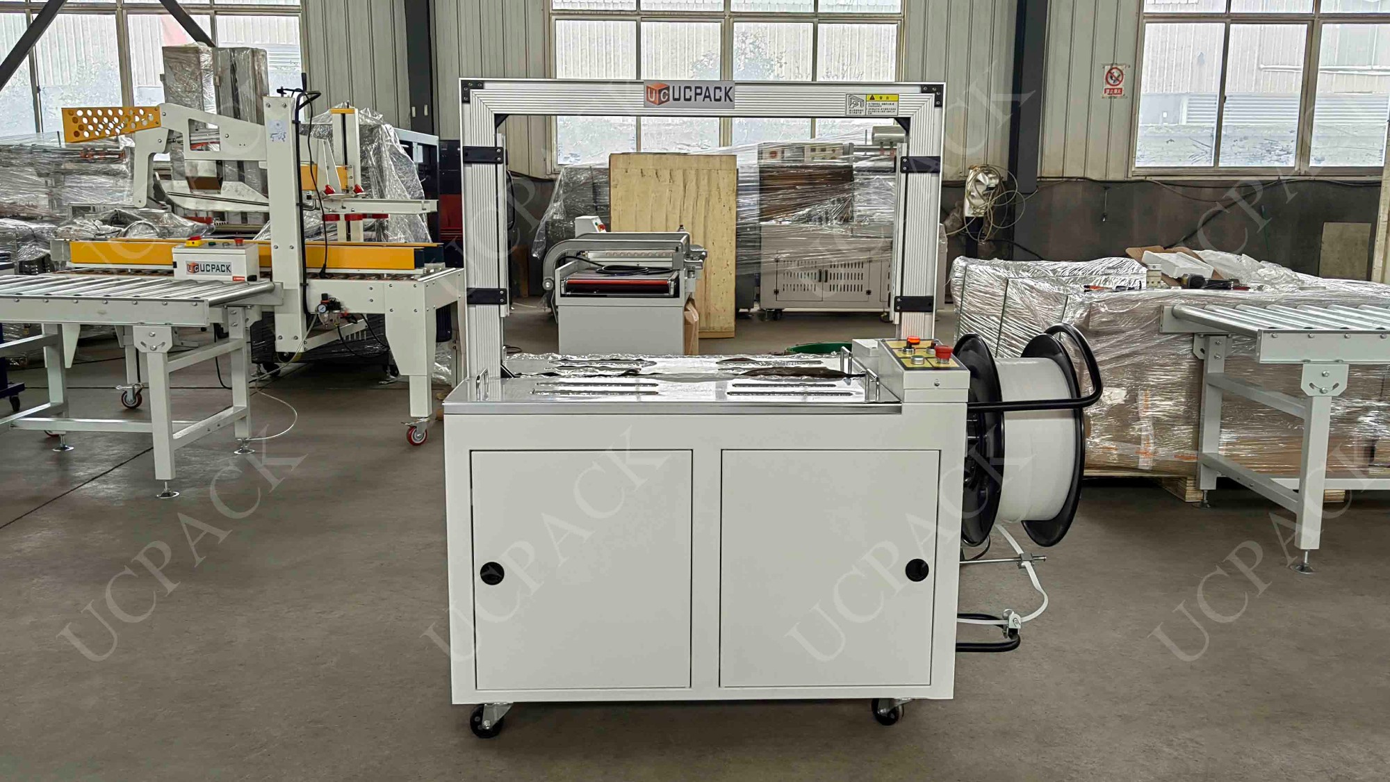 UDB-101A Automatic Strapper