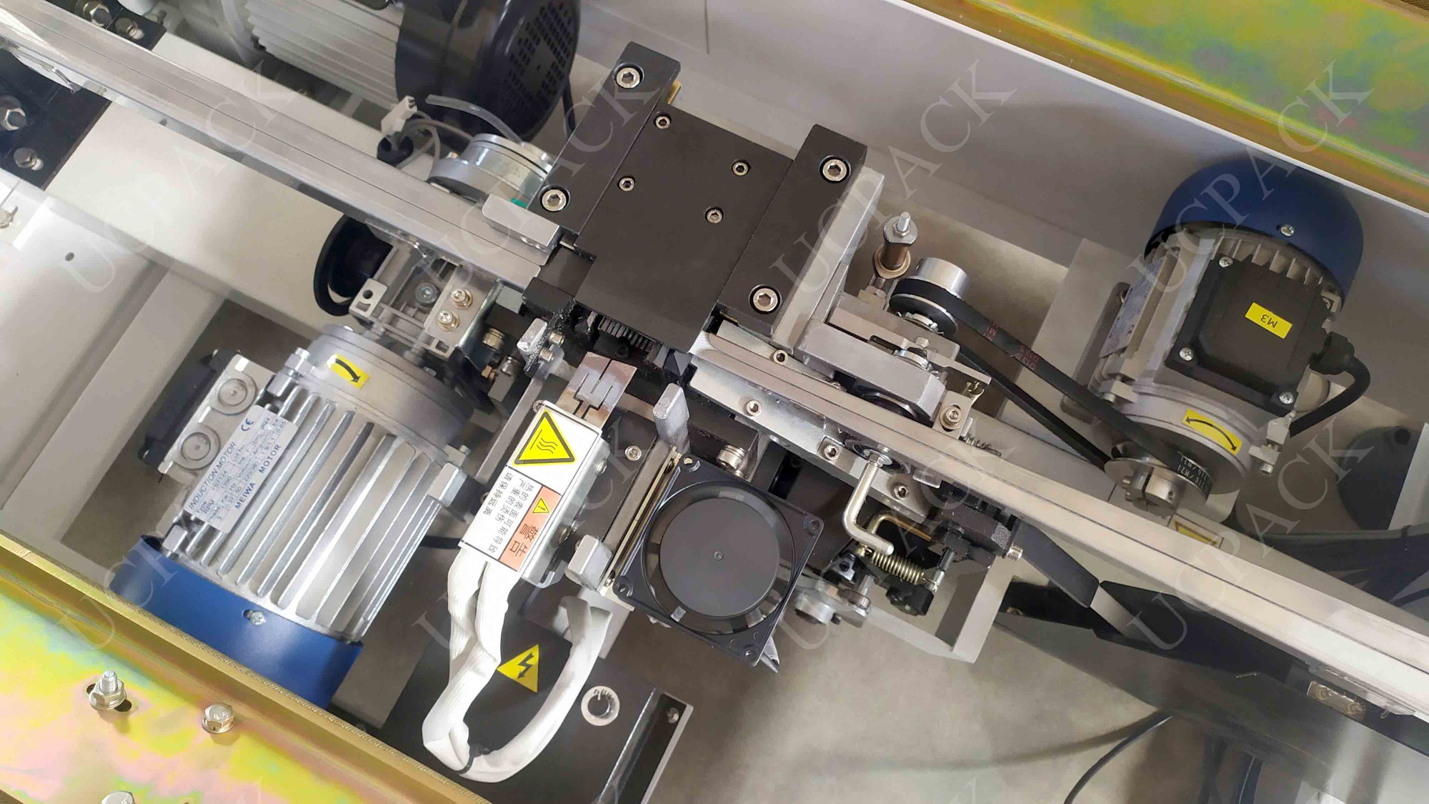 UDB-102B Low Profile Fully Automatic Inline Strapper