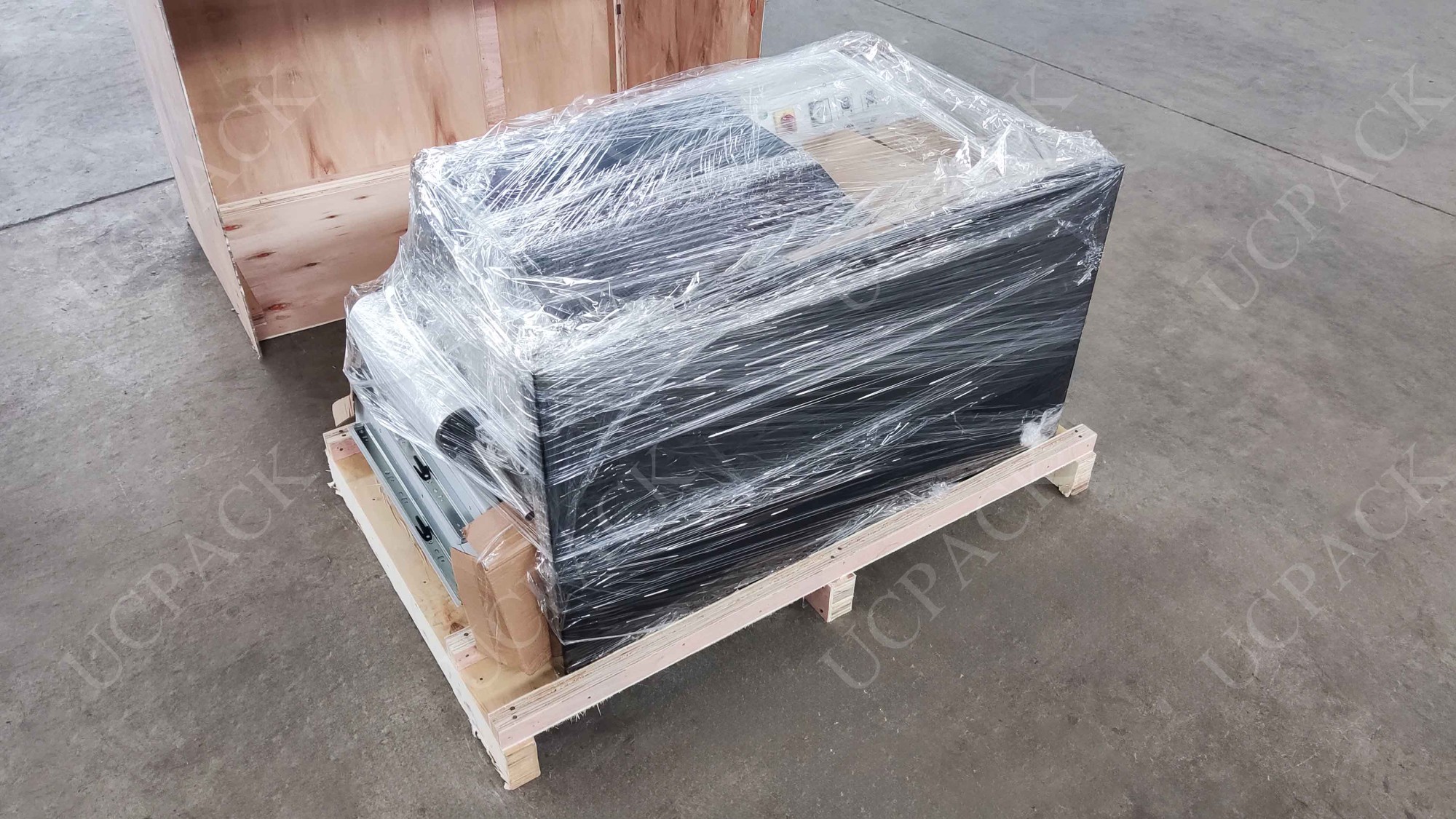 ULF-5540E All In One Shrink Wrapper